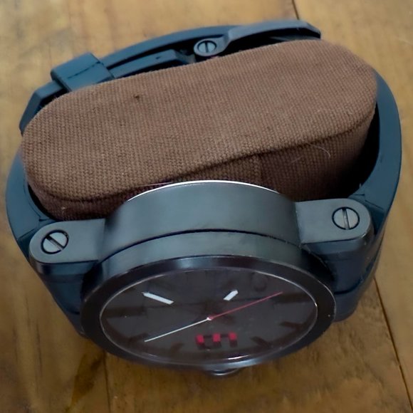 Oakley Gearbox - Picture 5 of 7